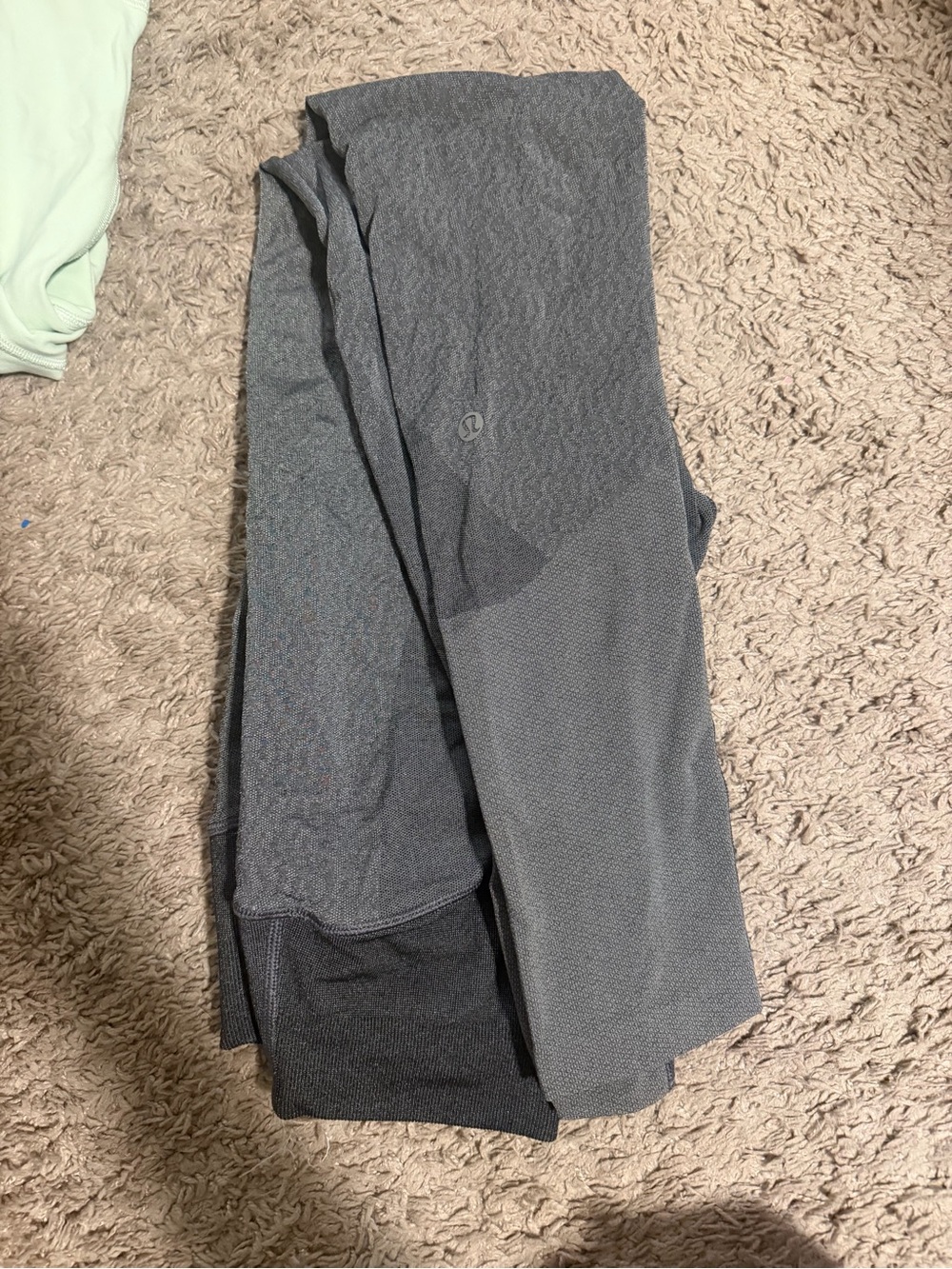 lululemon women's Gray Performance leggings
